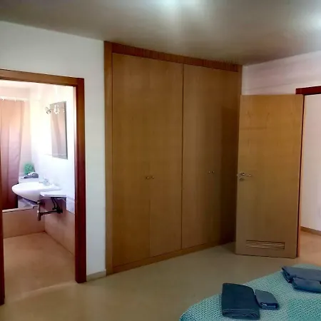La Flora Apartment *